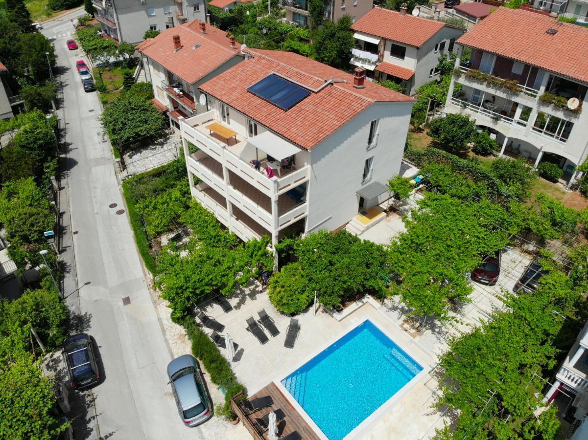 Apartment Franjo Pula Exteriör bild